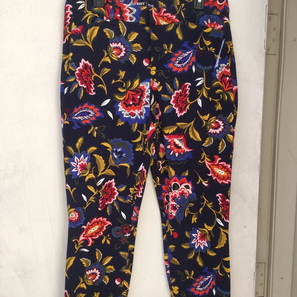 Old Navy Pixie Ankle Pant 12 TALL size